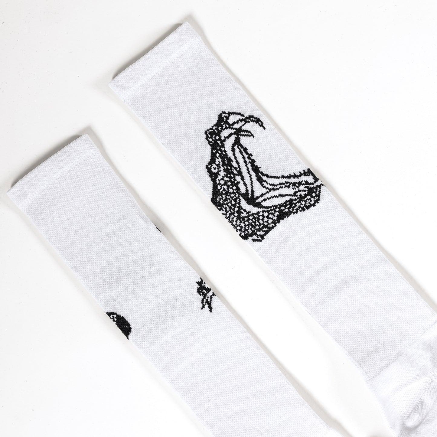 Serpentine Socks, White